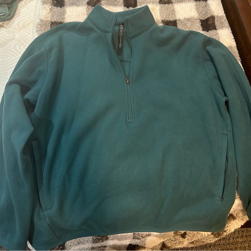 Lululemon fit fleece quarter half zip